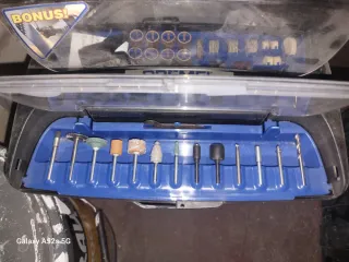 Caja de herramientas negra