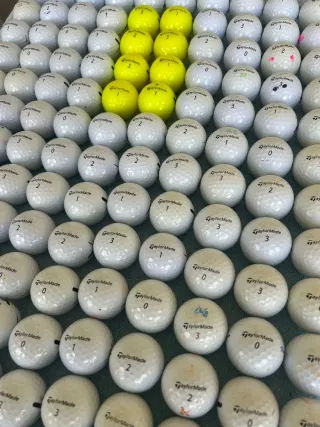135 BOLAS DE GOLF TAYLORMADE