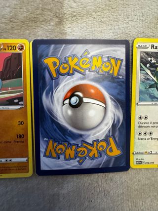 Carta Pokemon Holo Hydreigon PS 180