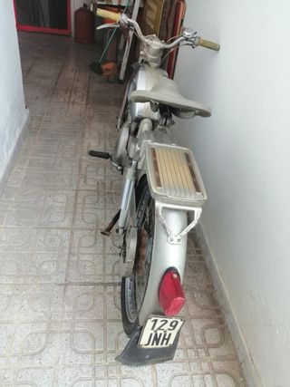 Moto zundapp alemana antigua matrícula española