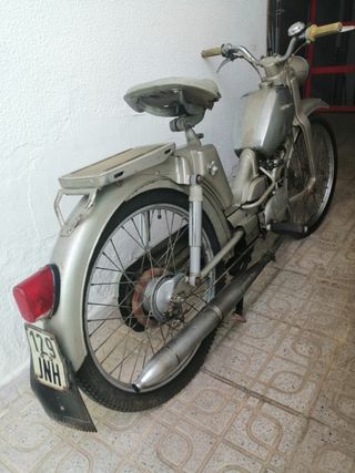 Moto zundapp alemana antigua matrícula española