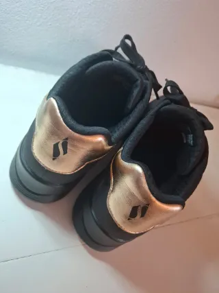 Zapatillas Skechers Negras