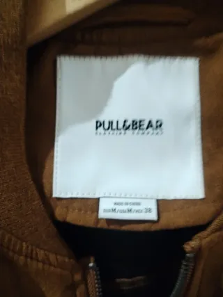 Cazadora Pull and Bear Marrón