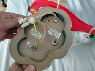 Lámpara infantil avión madera