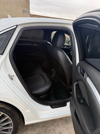 Audi A3 LIMOUSINE 2015