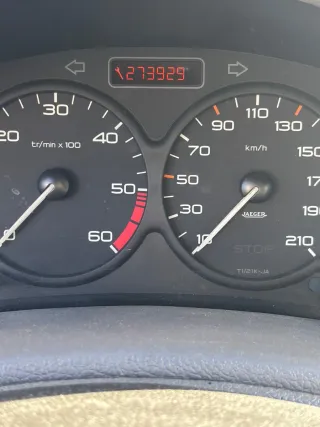 Peugeot 206 ,año 2002