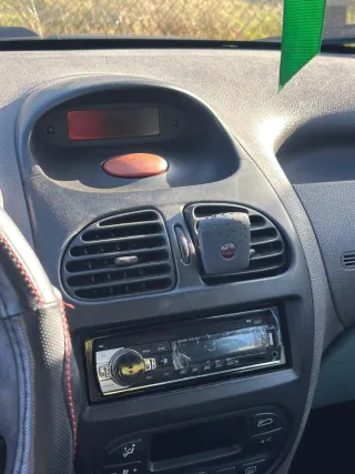 Peugeot 206 ,año 2002