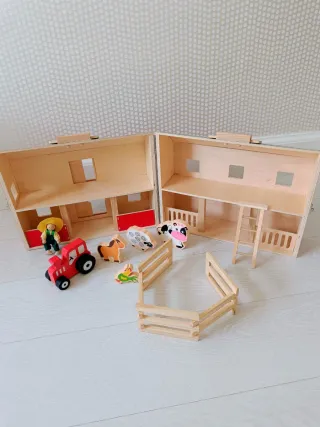 Granja Maletín Madera Juguete