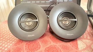 Altavoces Philips pequeños