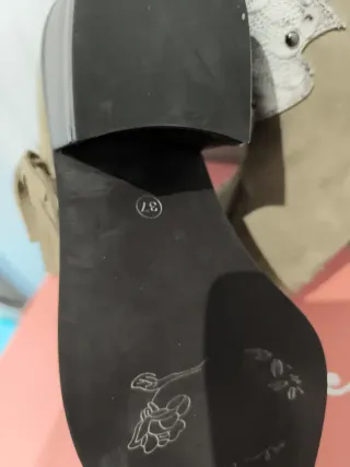 Botines Alma en Pena Beige y Blanco