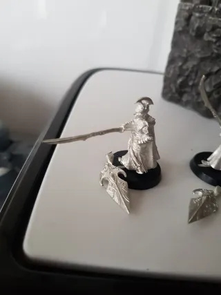 Figuras Elfos Warhammer ESDLA