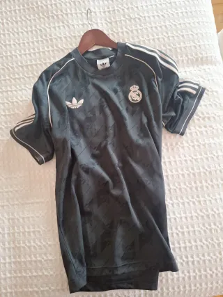Camiseta Real Madrid Adidas Negra 2025