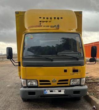 Nissan Cabstar Isotermo