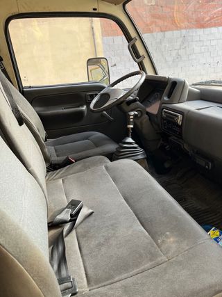 Nissan Cabstar Isotermo