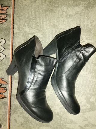 Botines de piel LH by LA HALLE talla 39