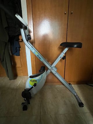 Bicicleta Estática BH Easy X-Folding
