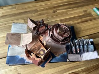 Libro pop up del Juego de Tronos