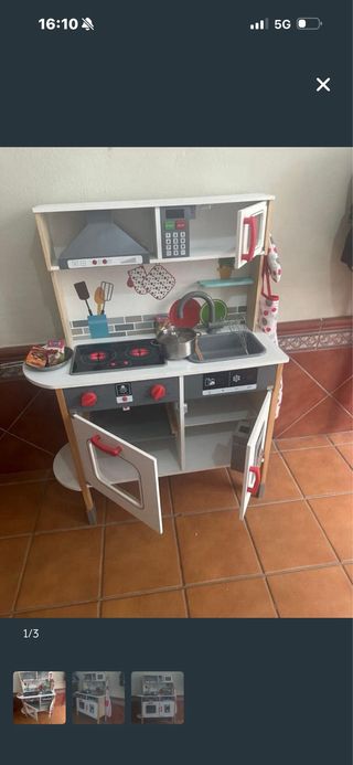 Cocina de juguete de madera