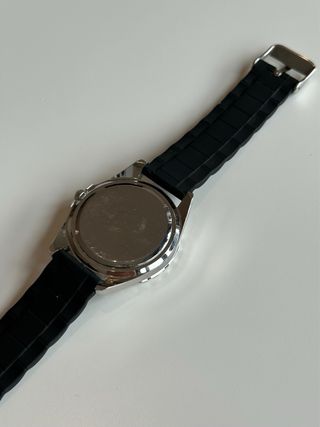 Reloj Marea Deportivo Negro y Plateado
