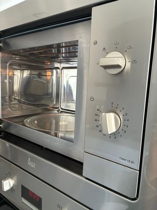 Horno y Microondas Teka 60x60