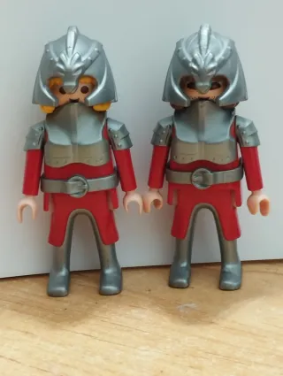 PLAYMOBIL CABALLEROS MEDIEVALES