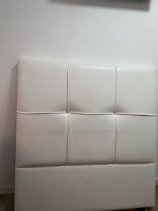 Cabecero de piel blanco 105 cm