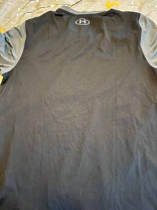 Maglietta tecnica Under Armour XL Junior Grigia