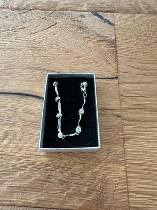 Pulsera plata y circonitas