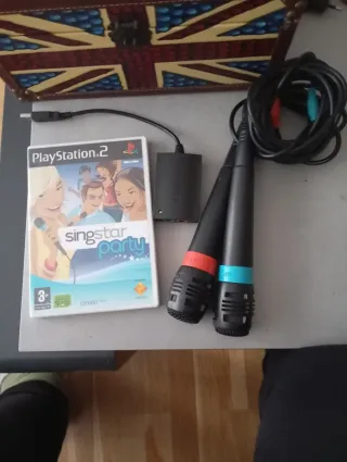 SingStar Party PS2 + 2 Micrófonos