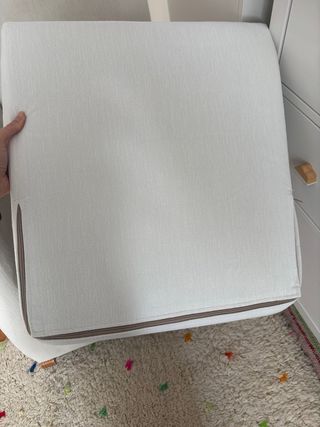 Butaca Mecedora Banak Importa Beige