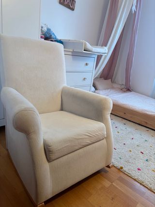 Butaca Mecedora Banak Importa Beige