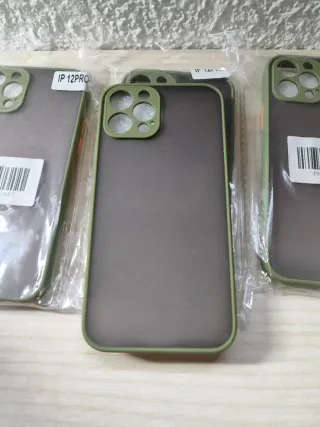 Funda iPhone Verde Translúcida