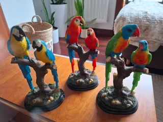 3 Figuras Resina Guacamayas Parejas