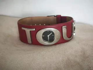 Reloj Tous Brazalete Cuero Rojo