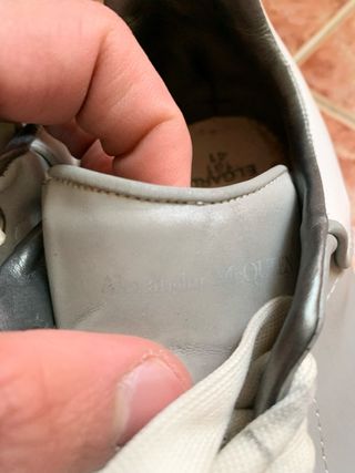 Alexander McQueen Zapatillas Oversized Gris/Blanco