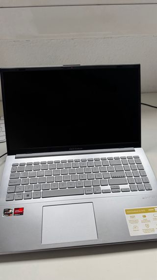 Nuovo portatile Asus Vivobook Ryzen 5 7000 per gamer