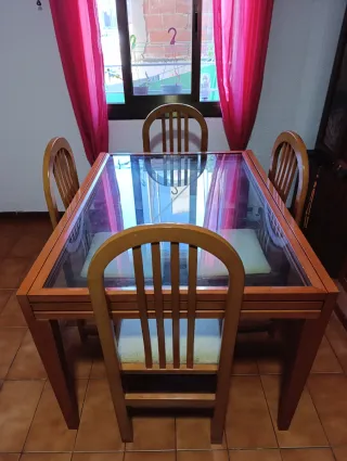 Mueble de salón madera natural + mesa y 5 sillas