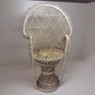 Sedia in vimini bianca