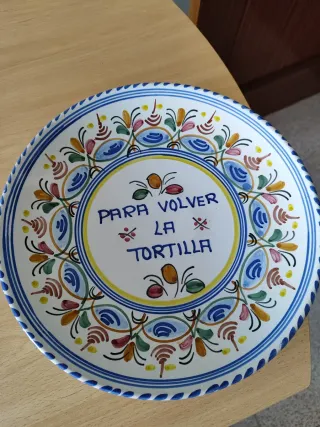 Plato Para volver la tortilla