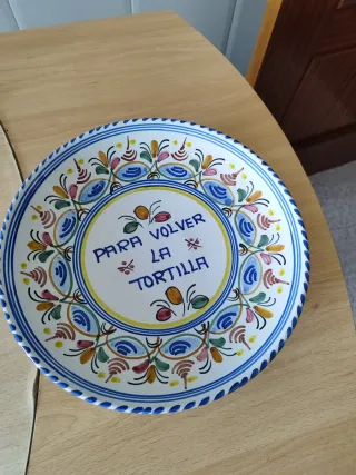Plato Para volver la tortilla