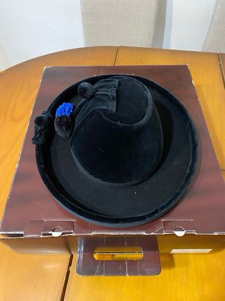 Sombrero Negro Oliver Pons con Adorno Azul