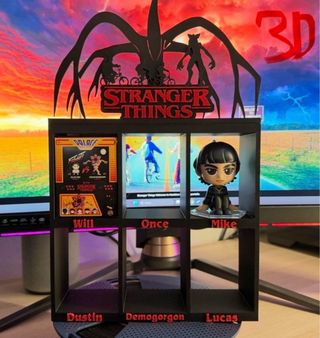 Expositor 3D Stranger Things McDonald's