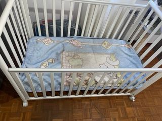 Lettino senza materasso.Marca Pali.Buone condizion