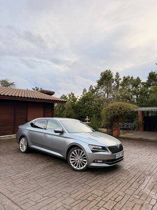 Skoda Superb 2.0 TDI 150CV