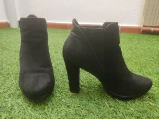 Botas de tacón negras