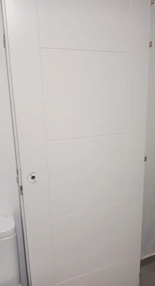 3 Puertas Madera Blanca 1 Año Uso