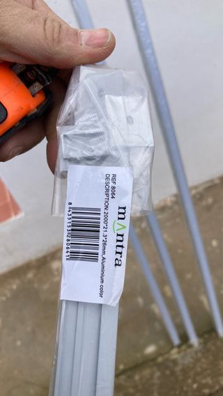 4 Barras Perfil para Tira LED