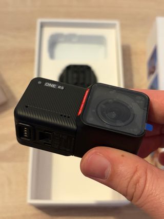 Insta360 ONE RS Twin Edition sin estrenar