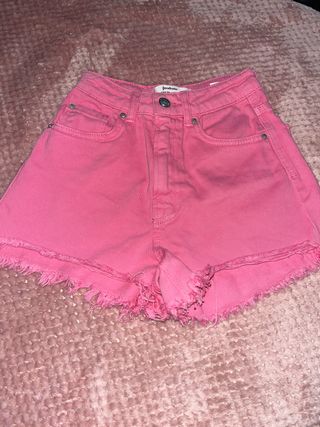 Shorts vaqueros Stradivarius rosa Talla XS