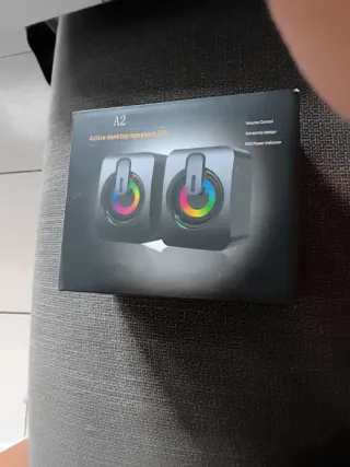 Altavoces de escritorio A2 RGB